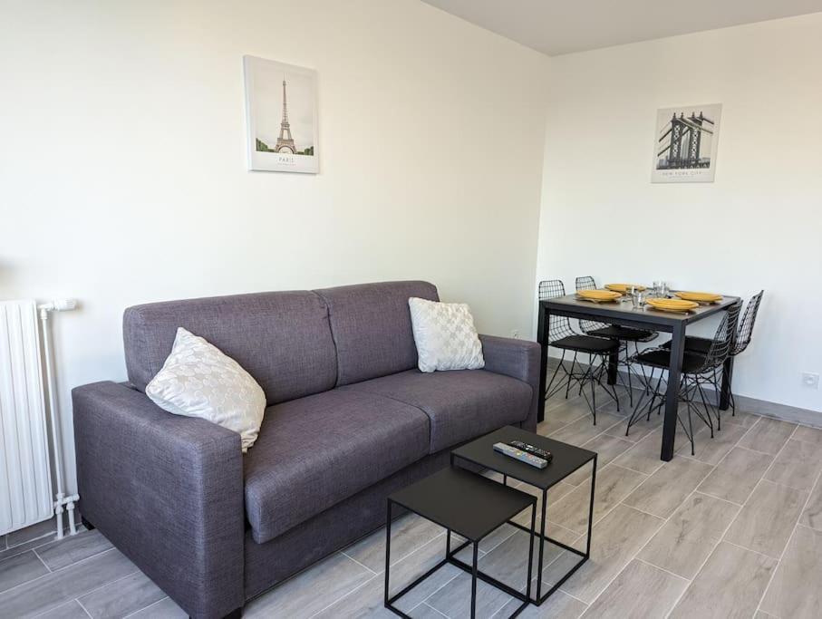 Appart Tout Confort Tres Proche Rer A Torcy  Kültér fotó